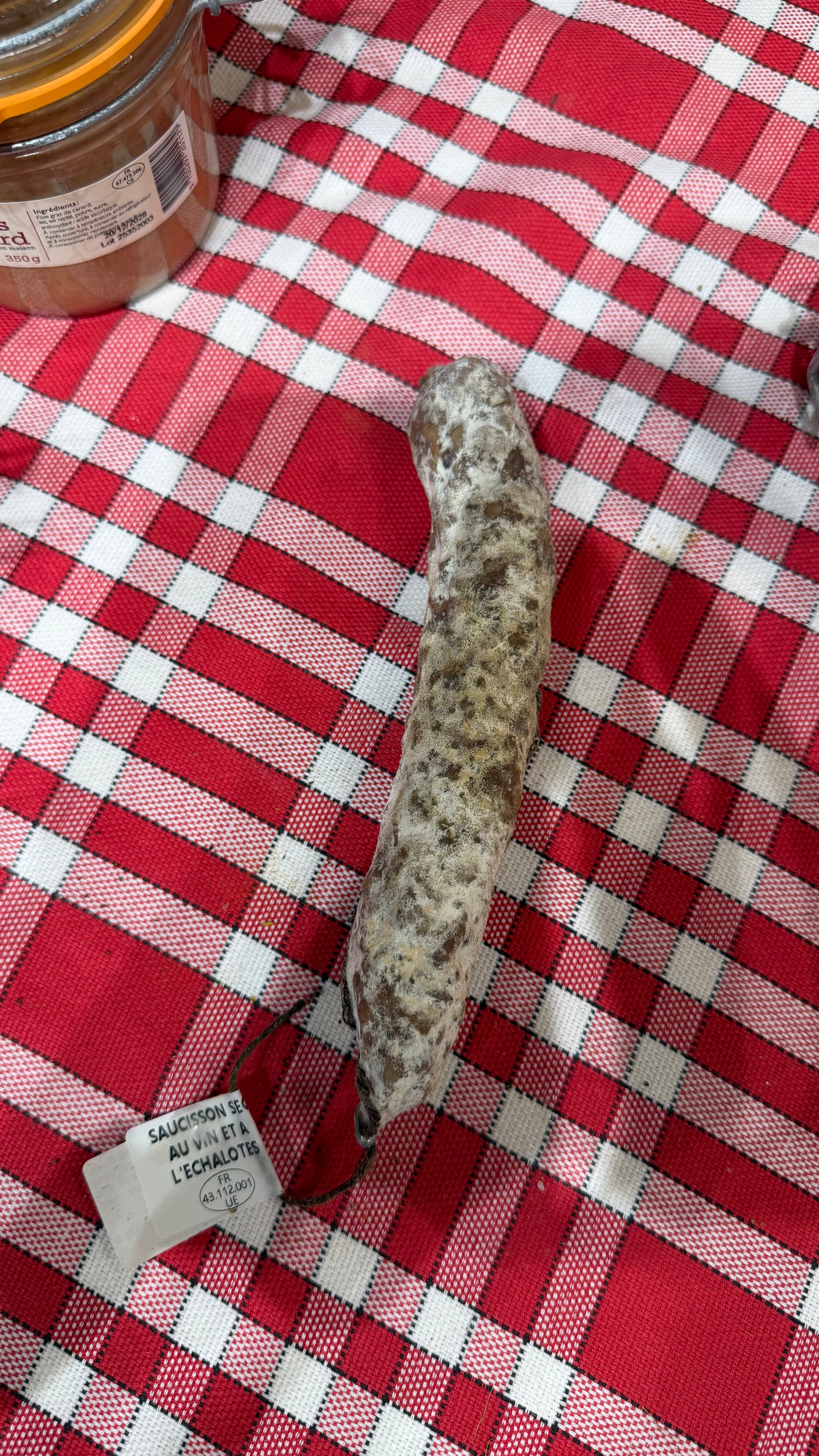 Saucisson sec artisanal - sélection de saveurs