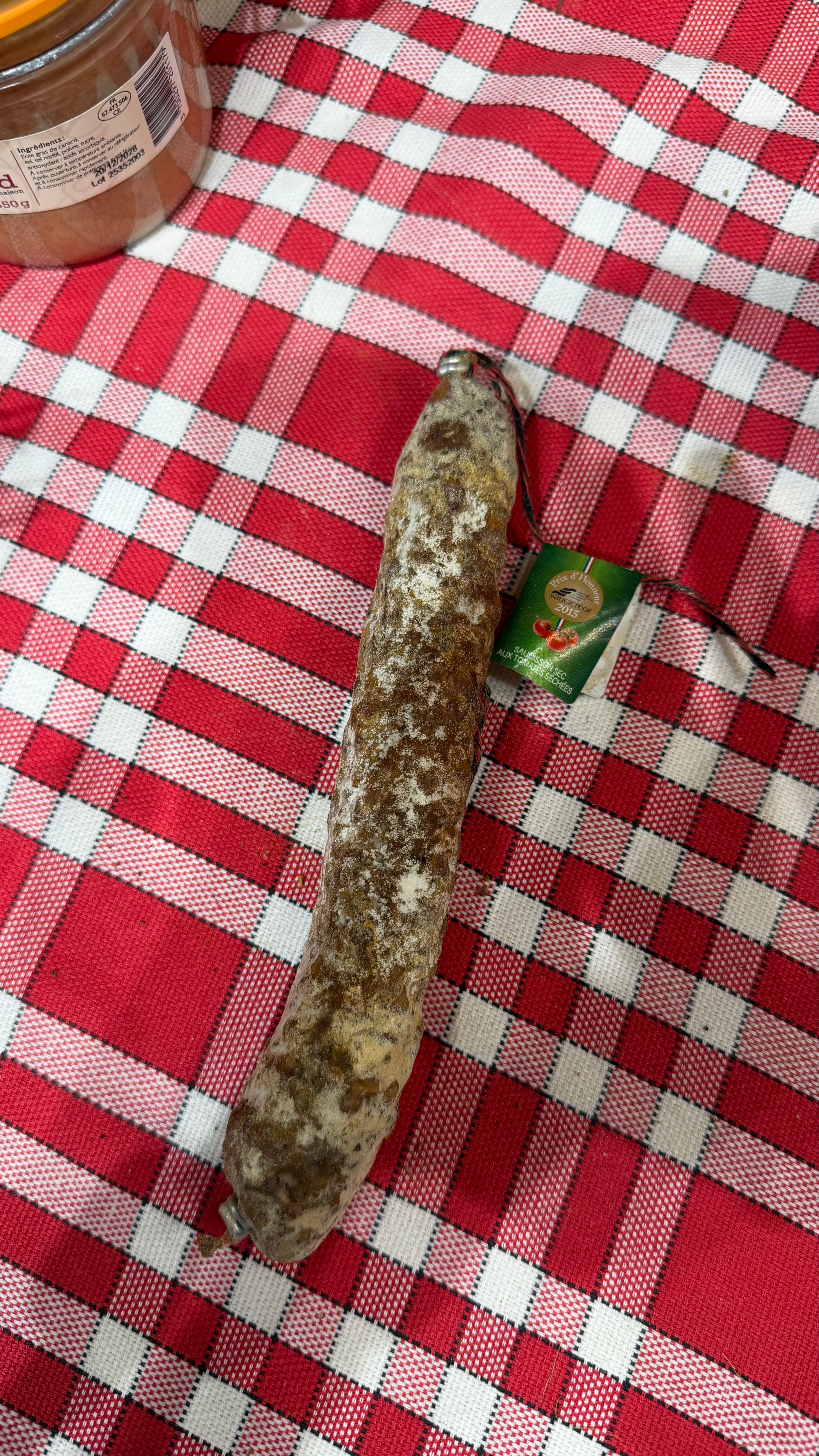 Saucisson sec artisanal - sélection de saveurs