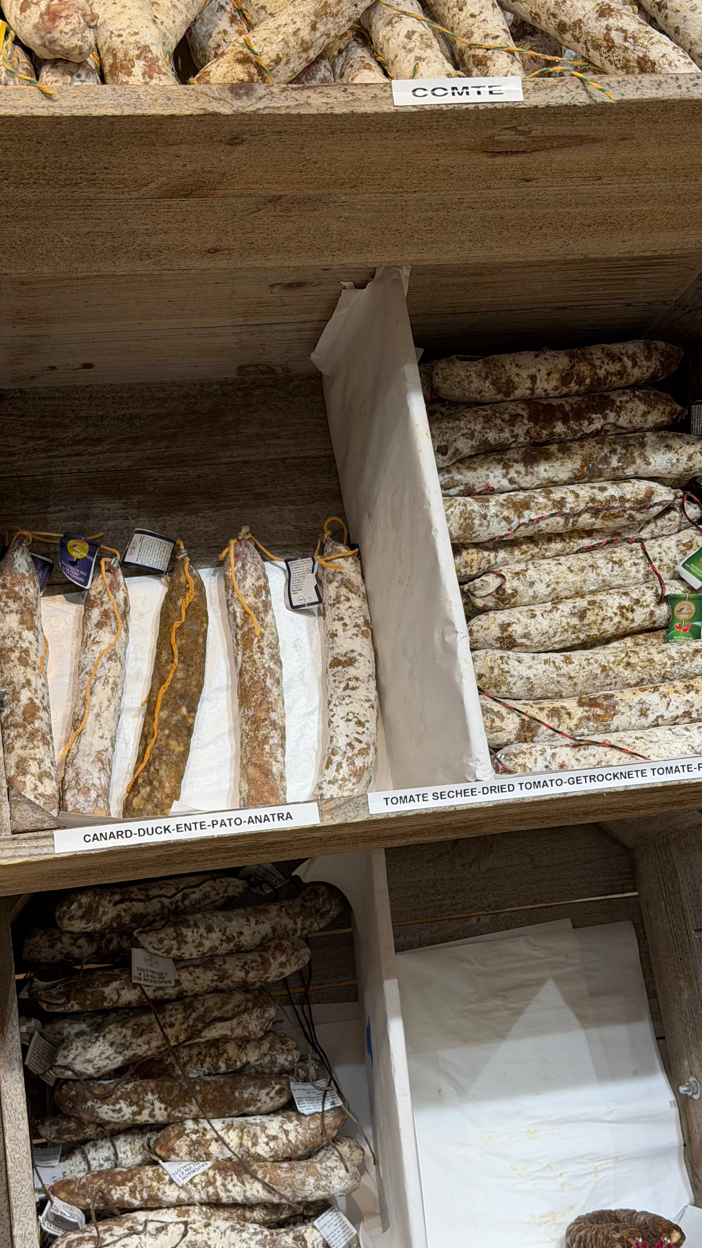 Saucisson sec artisanal - sélection de saveurs