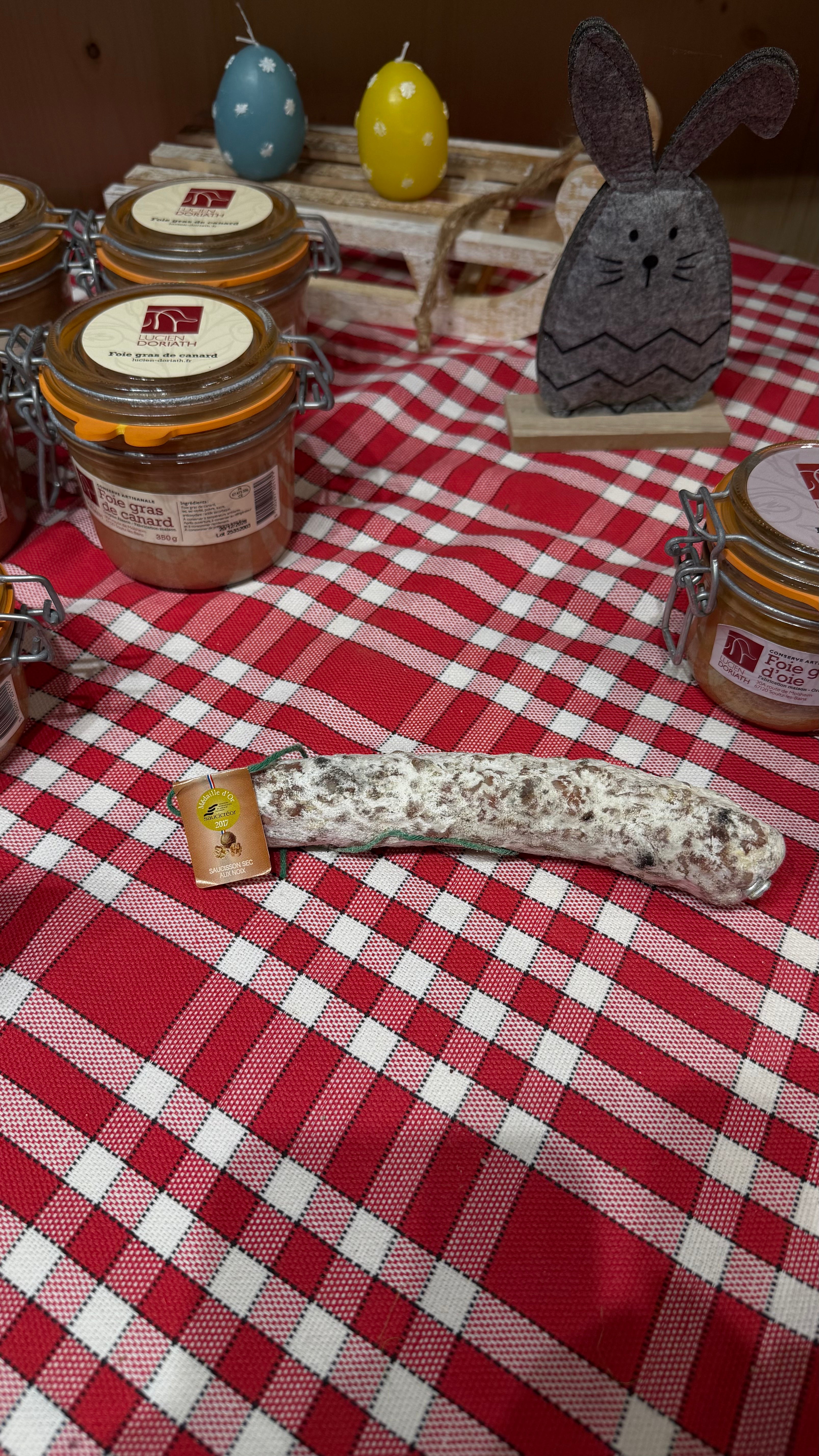Saucisson sec artisanal - sélection de saveurs